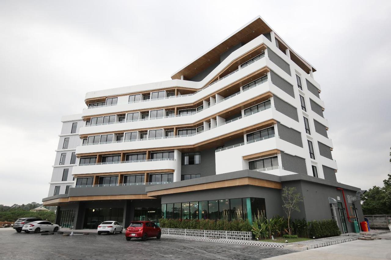 Hotel Scarlett Ban ba Ngan Exterior foto